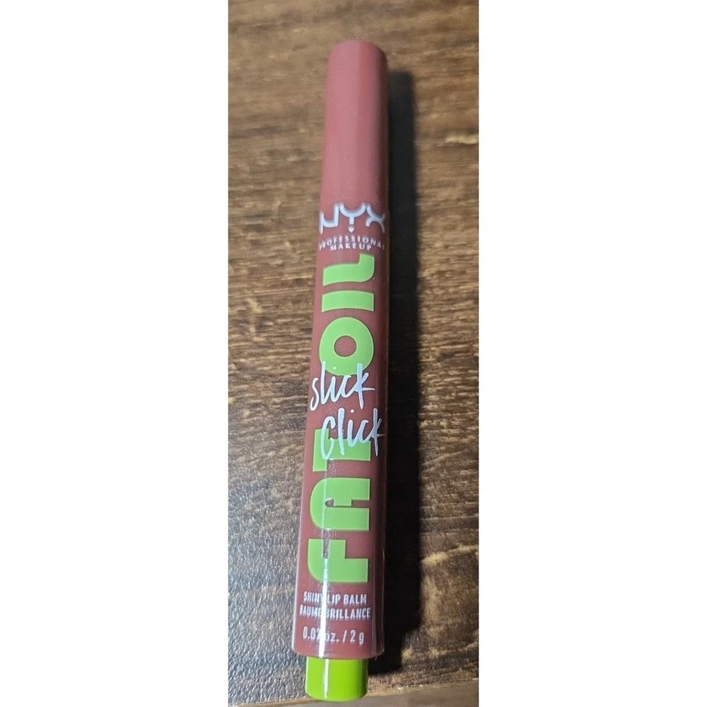 Nxy‎ Fat Oil Slick Click Shiny Lip No Filter Needed 03